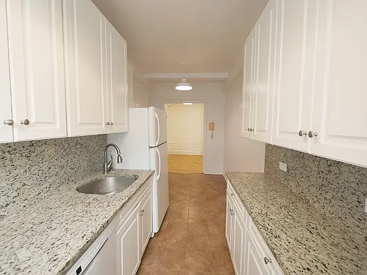 Rented by Rachel Realty | media 22