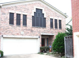 9704 Linkmeadow Ln, Houston, TX 77025