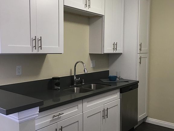 2nd image of 8123 Langdon Ave APT 27