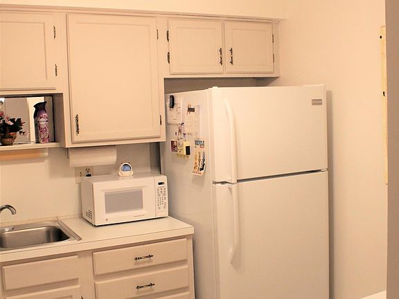 4th image of 9900 Pineapple Tree Dr APT 105