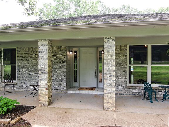 2nd image of 343 Farmer Ln