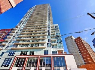 33 Helendale Ave #1015, Toronto, ON M4R 1C5
