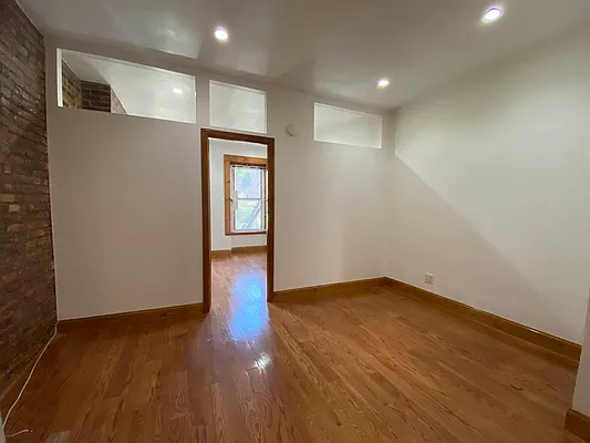 Rented by Best Apartments North Inc | media 21