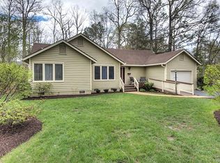 2501 Copper Hill Ct, Midlothian, VA 23112