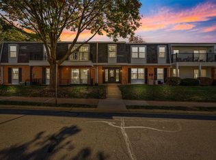 1674 Blue Ridge Dr APT D, Saint Louis, MO 63125