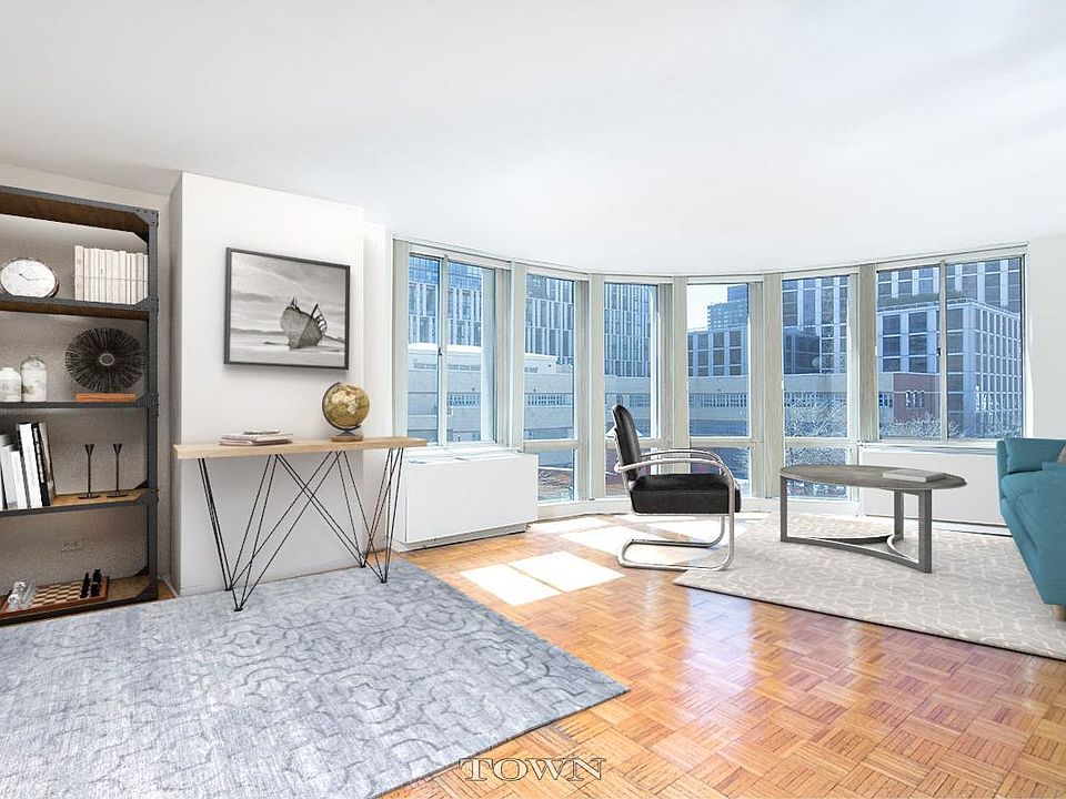 1st image of 303 Greenwich St #4D
