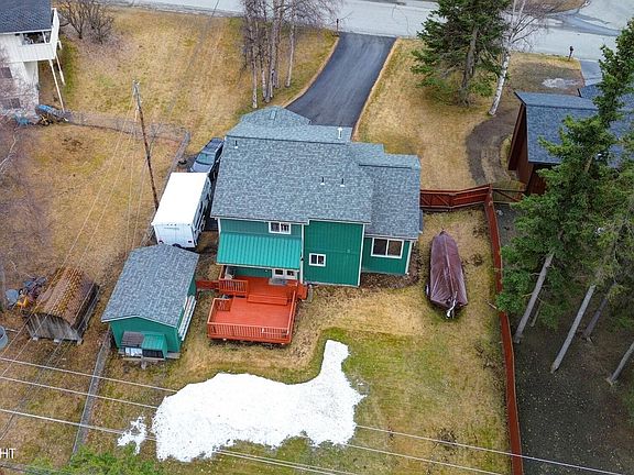 3rd image of 2161 Tudor Hills Dr