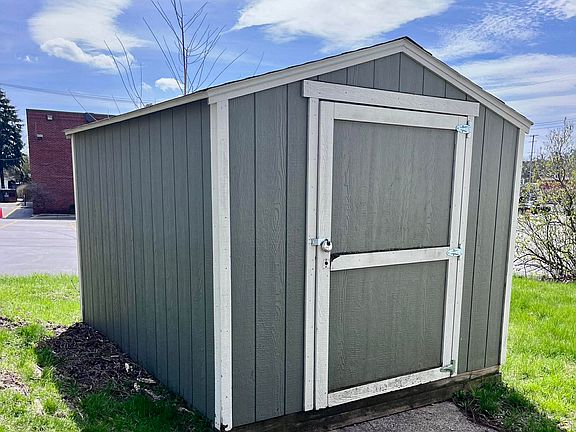 Storage shed