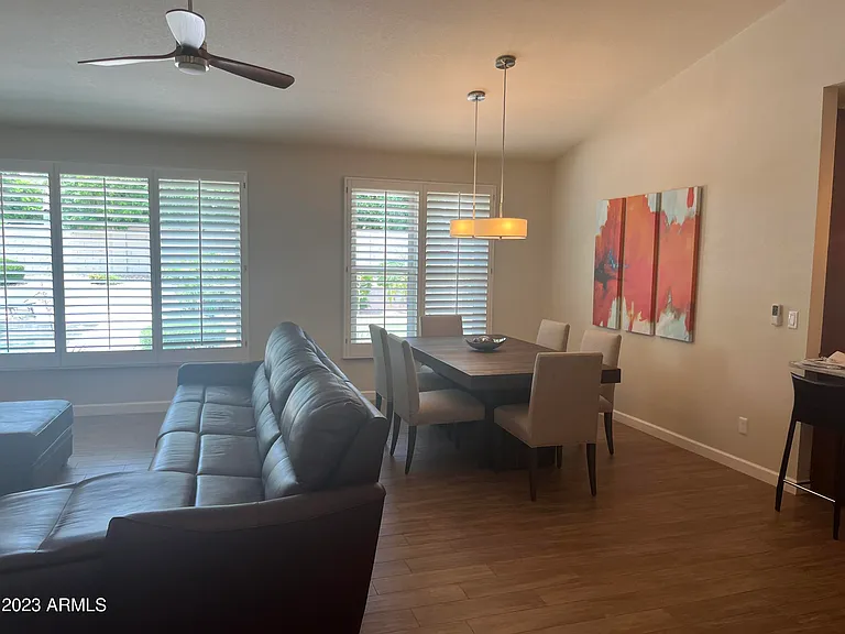 5508 E Kelton Ln — Photo 6