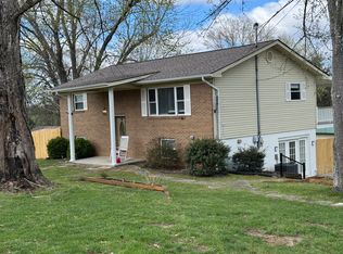 11249 Couch Mill Rd, Knoxville, TN 37931