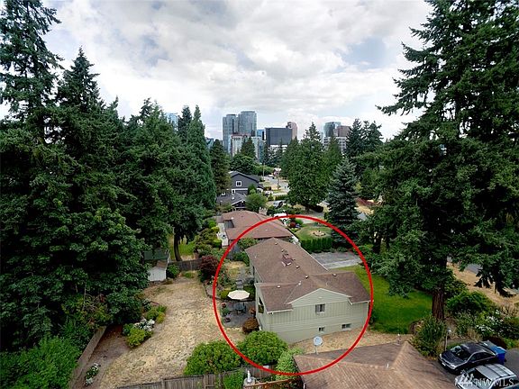 2nd image of 337 106th Ave SE