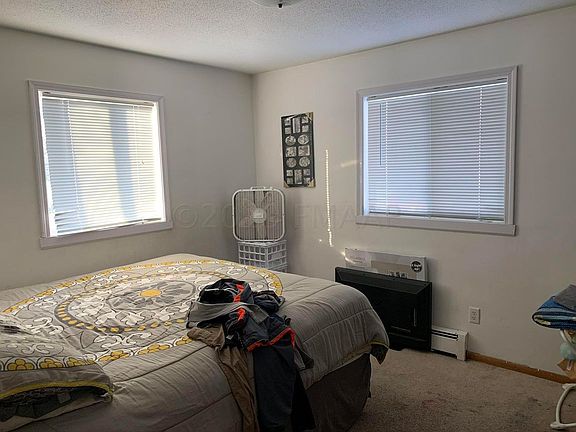 5th image of 605 24th Ave S