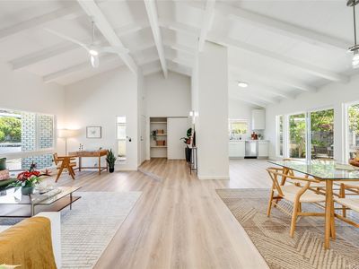 1162 Honokahua St, Honolulu, HI, 96825