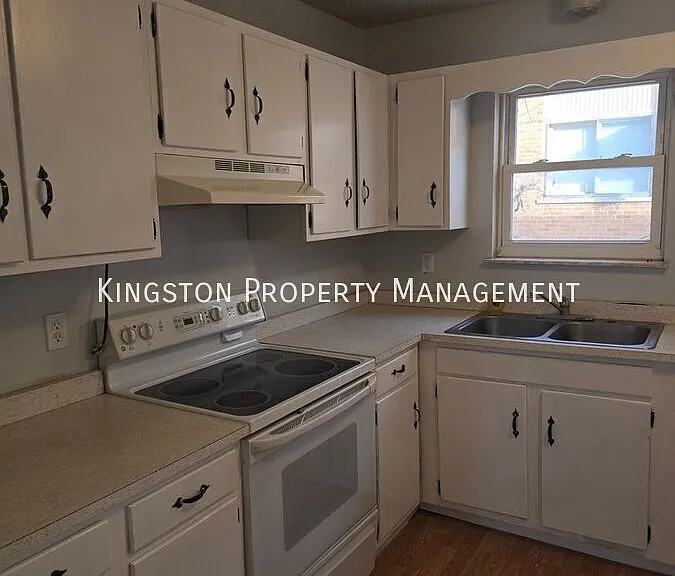 510 E Pike St #108 — Photo 6