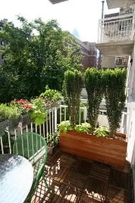 Sold by Corcoran | media 7