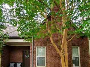 2379 Ridgemont Dr, Hoover, AL 35244