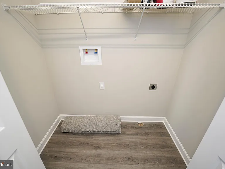 621 Cedar St — Photo 24