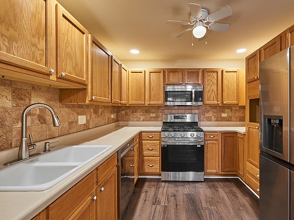 2nd image of 1508 Scarlett Way #1508