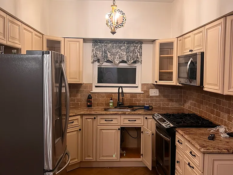 1569 Haight Ave #2 — Photo 1