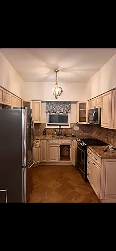 1569 Haight Ave #2 Photo 1 1569 Haight Ave #2 Photo 1