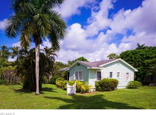 301 1st Ave S, Naples, FL 34102