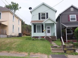 422 Galbreath St, New Castle, PA 16101