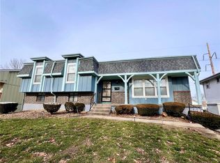 6902 E 140th Ter, Grandview, MO 64030
