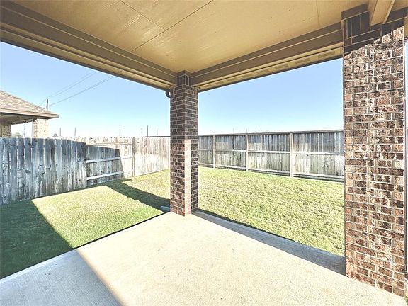 5th image of 6814 Barrington Creek Trce