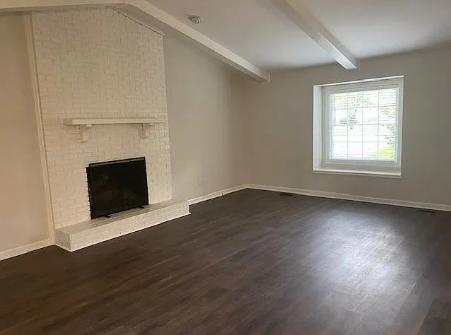 104 Melanie Ln — Photo 5