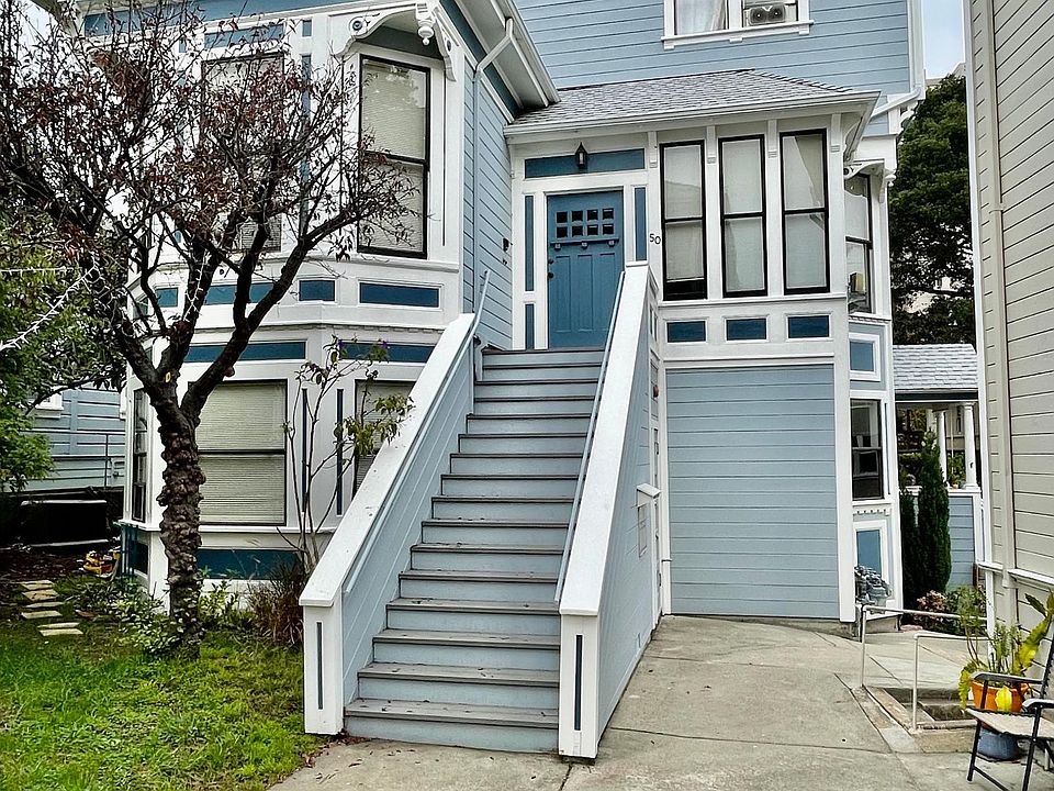 50 Glen Ave.#2 Bay Window