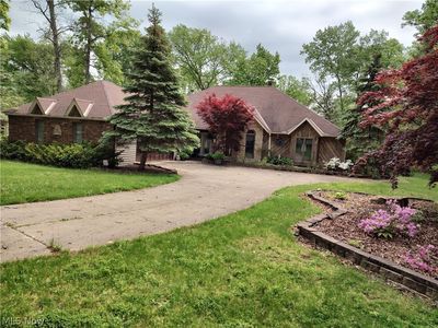 17621 W 130th St, North Royalton, OH, 44133