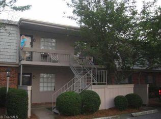 3812K Country Club Rd, Winston Salem, NC 27104