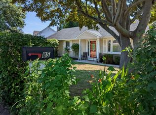 85 Corn Tassel Rd, Bridgeport, CT 06606