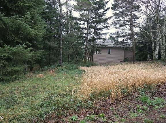 5th image of 715-725 NW Highland