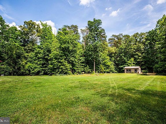 3rd image of 12913 Trench Ct