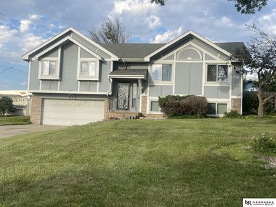 11218 Grande Ave, Omaha, NE, 68164