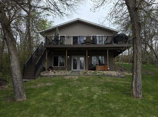 186 Rugby Point Rd, Bottineau, ND 58318