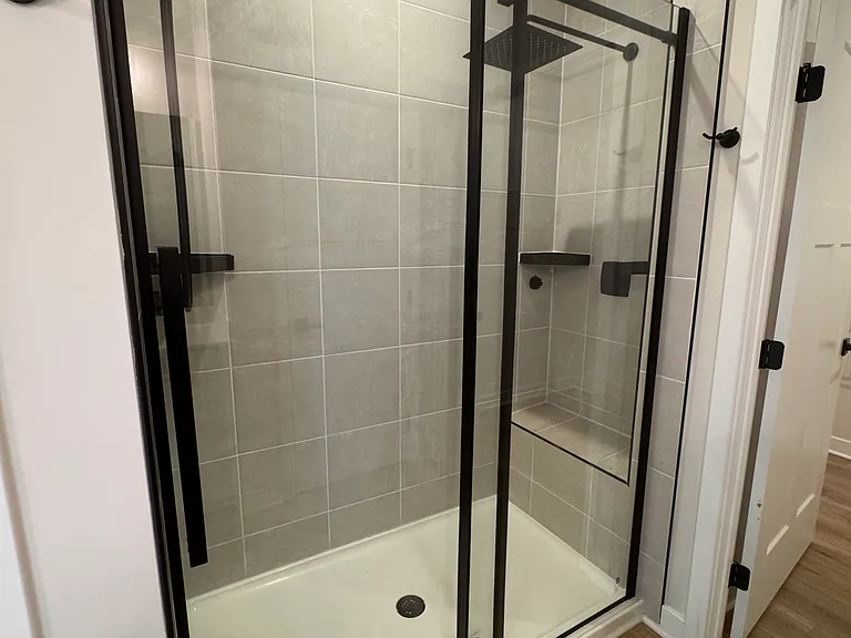 337 Golan Cir #C — Photo 18