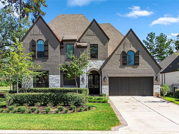 2nd image of 203 S Empress Green Pl