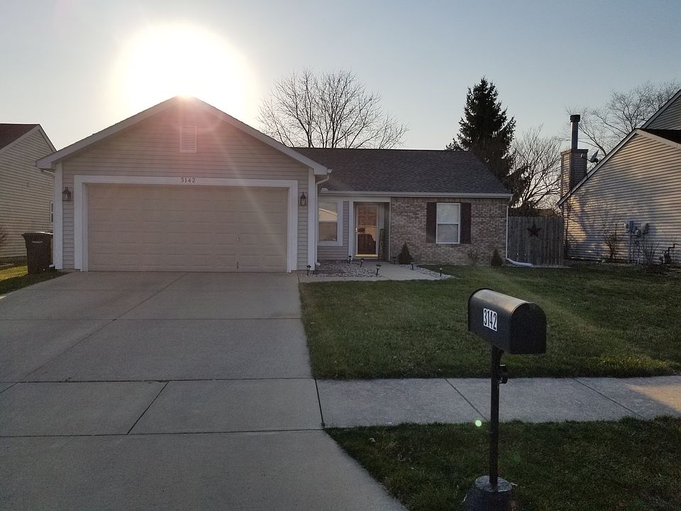 1st image of 3142 Chelmsford Dr