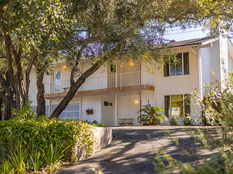 1280 W Avila Dr — Photo 2