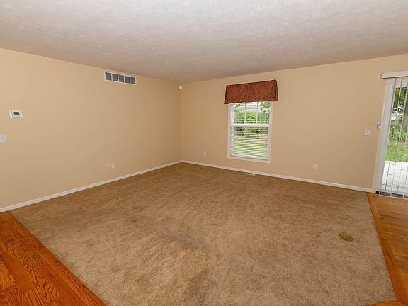 2nd image of 6468 Morton Ct