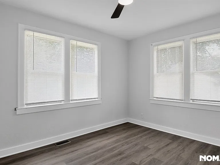 8 Charles St #A — Photo 15