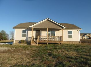 3072 Maple Grove Rd, Dickson, TN 37055