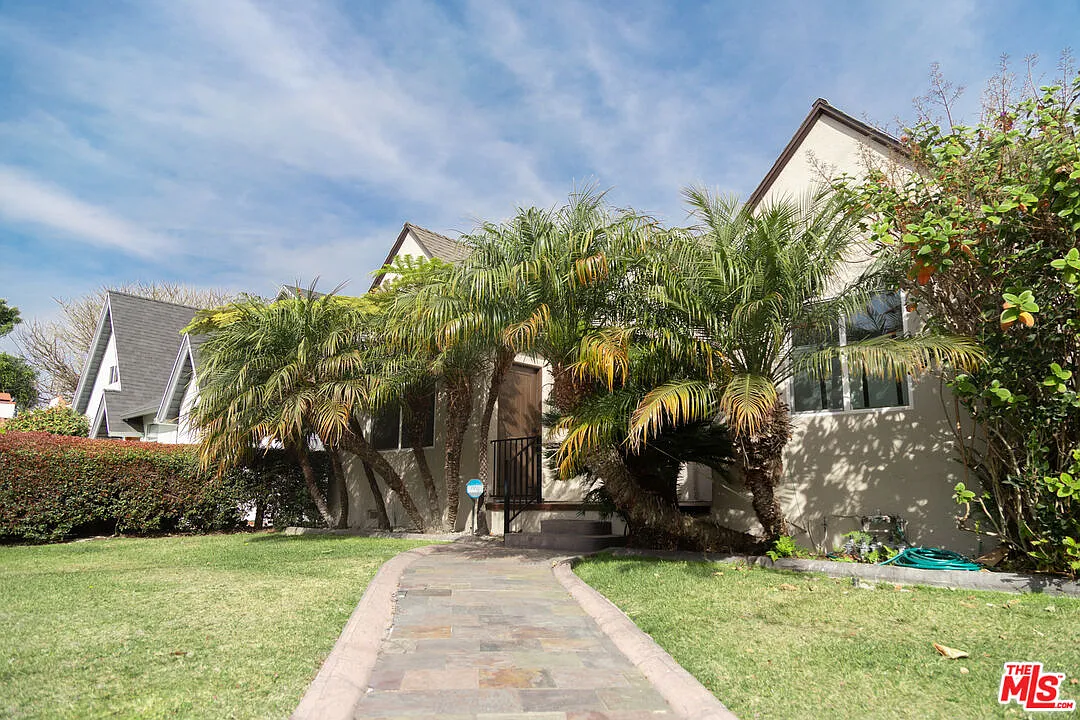 1 bed, 1.0 bath, $2,795 — Photo 3