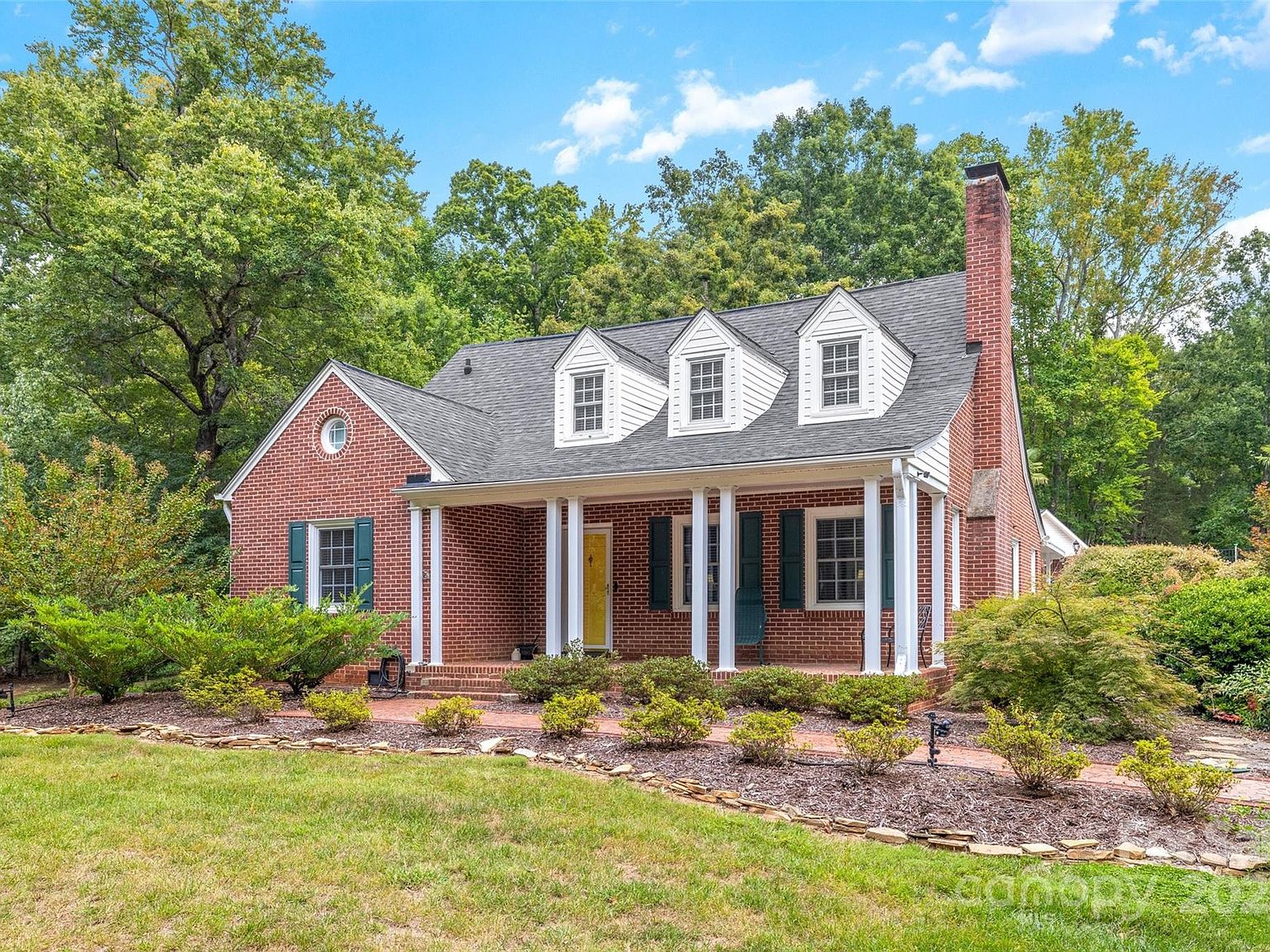 666 Twin Lakes Rd, Rock Hill, SC 29732 | Zillow