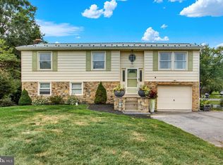 8258 Sheffield Manor Blvd, Waynesboro, PA