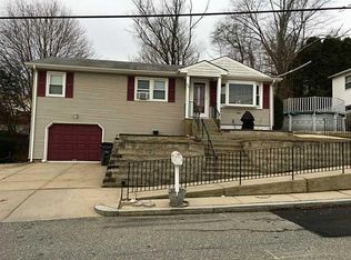 26 Verdic Ave, Providence, RI 02909