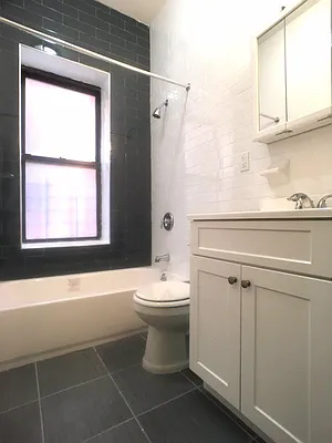 Rented by Bohemia Realty Group | media 7