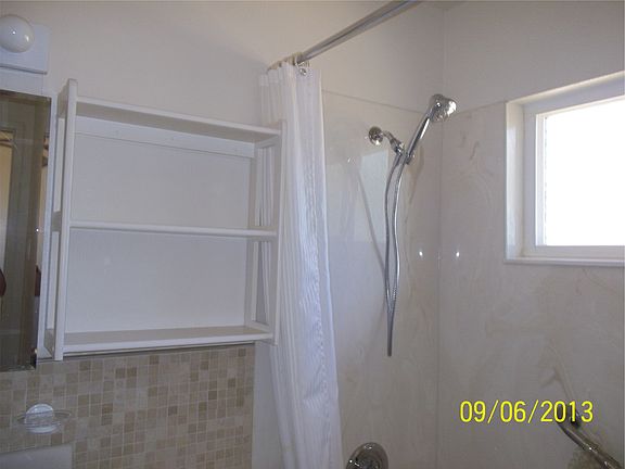 5th image of 1807 Moser Dr APT A
